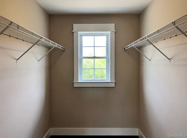 $699,900 | 18 Sunset Lane, New Hampton, NY 10958