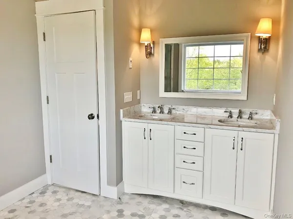 $699,900 | 18 Sunset Lane, New Hampton, NY 10958