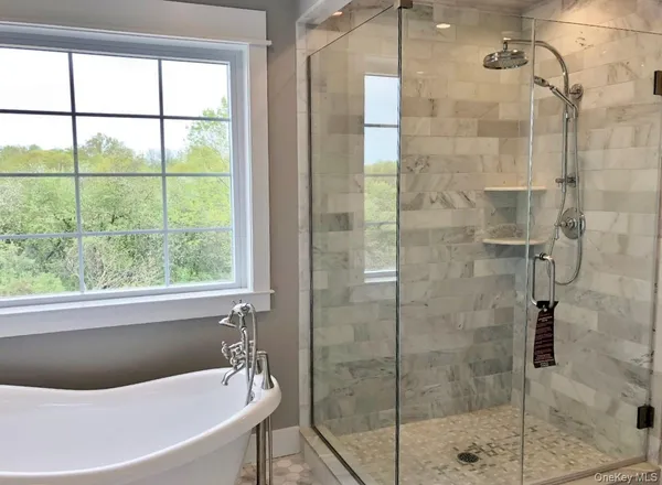 $699,900 | 18 Sunset Lane, New Hampton, NY 10958