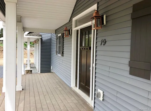 $699,900 | 18 Sunset Lane, New Hampton, NY 10958