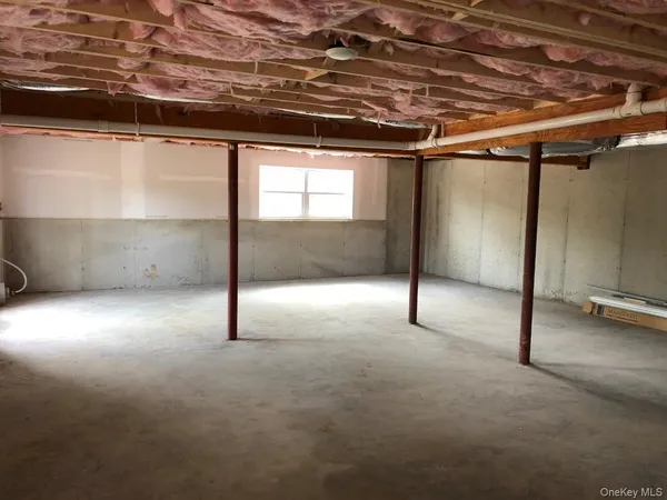 $699,900 | 18 Sunset Lane, New Hampton, NY 10958