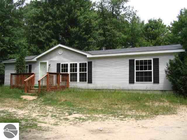 2717 South Seely Road Cadillac, MI 49601 - Photo 1 of 5 1683502.JPG