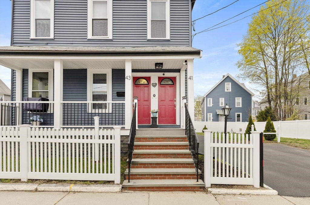 41-43 Welsh Street Malden, MA 02148 - Photo 4 of 37