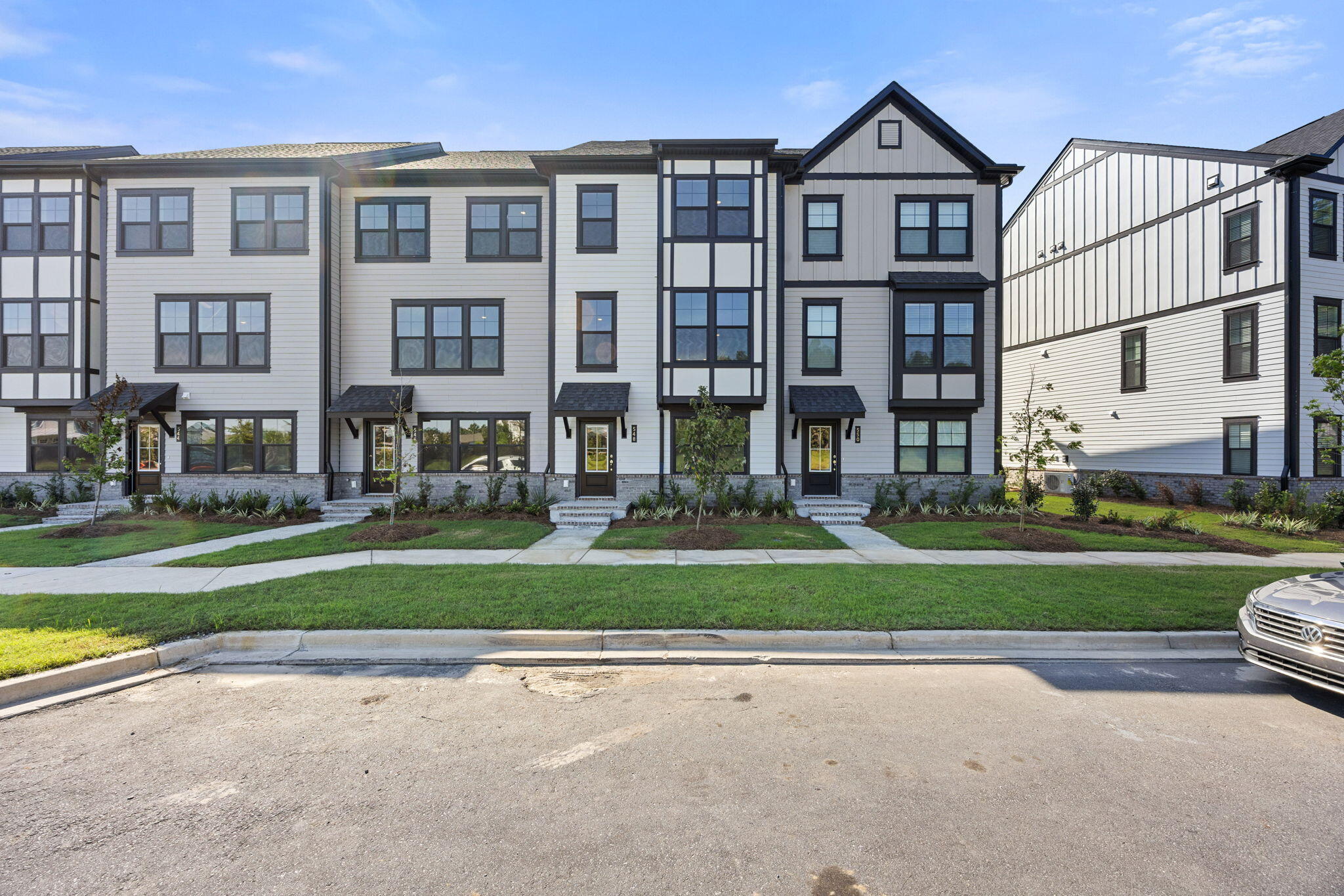 548 Scholar Way Summerville, SC 29486 - Photo 1 of 34 Front of House