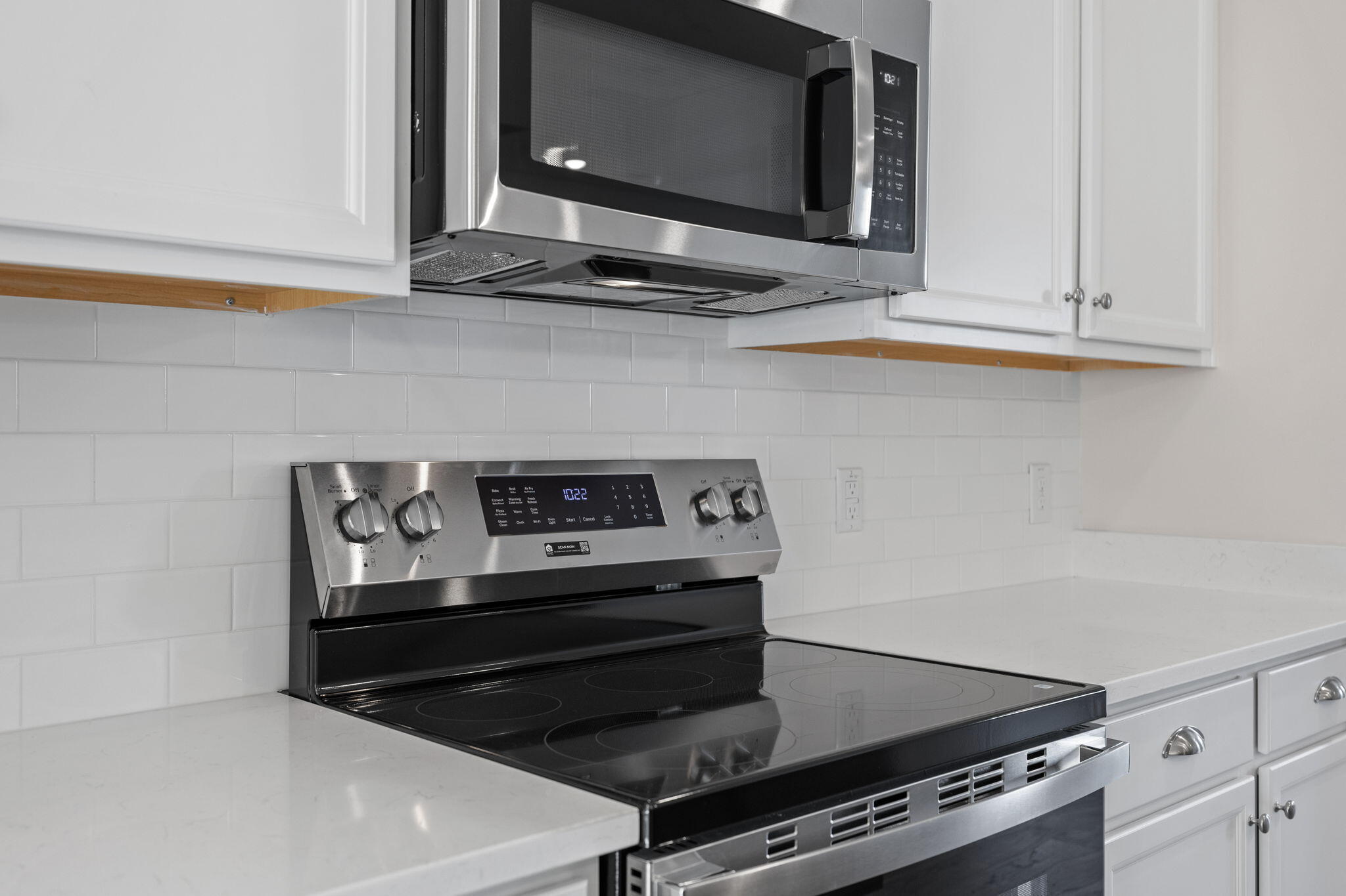 548 Scholar Way Summerville, SC 29486 - Photo 16 of 34 Kitchen