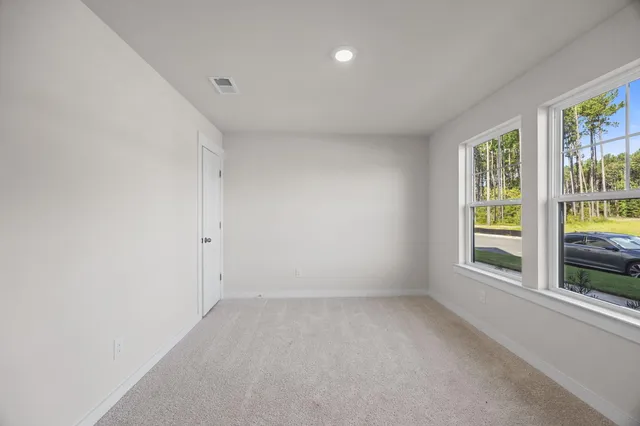 $2,900 | 548 Scholar Way, Summerville, SC 29486