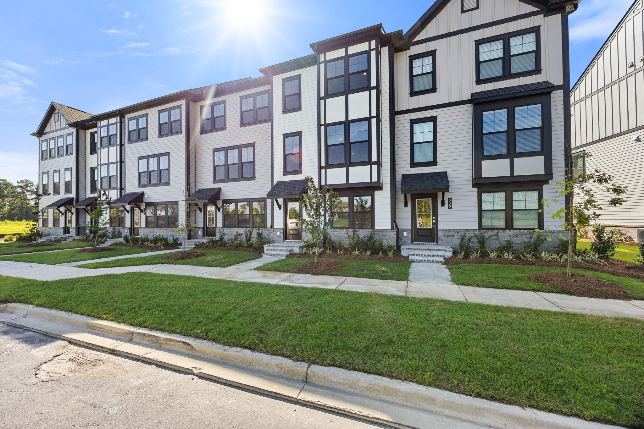 548 Scholar Way Summerville, SC 29486 - Photo 3 of 34 Front of House