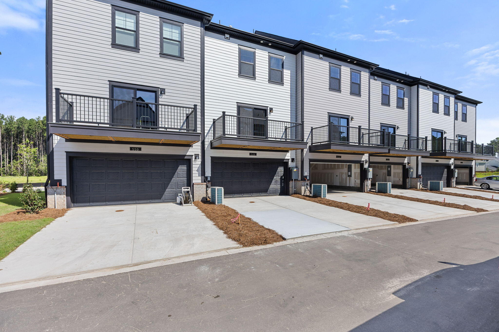 548 Scholar Way Summerville, SC 29486 - Photo 5 of 34 Back of House