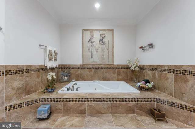 $2,695,000 | 627 Walker Road, Great Falls, VA 22066