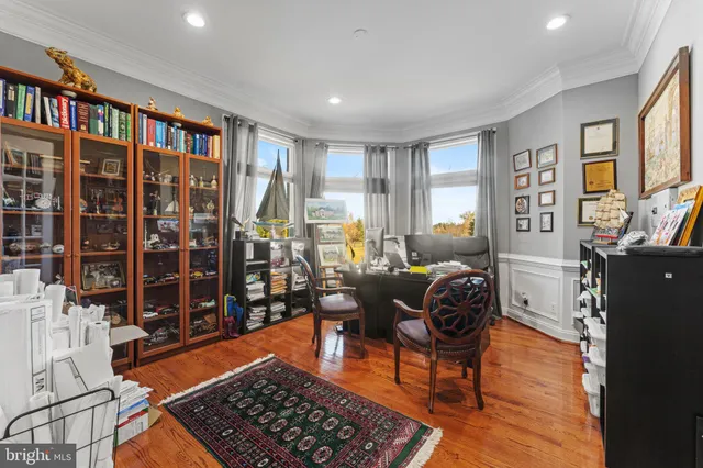 $2,695,000 | 627 Walker Road, Great Falls, VA 22066