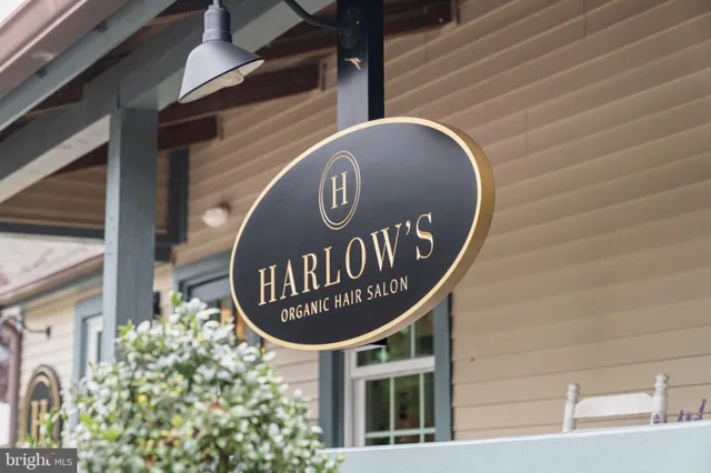 $2,695,000 | 627 Walker Road, Great Falls, VA 22066