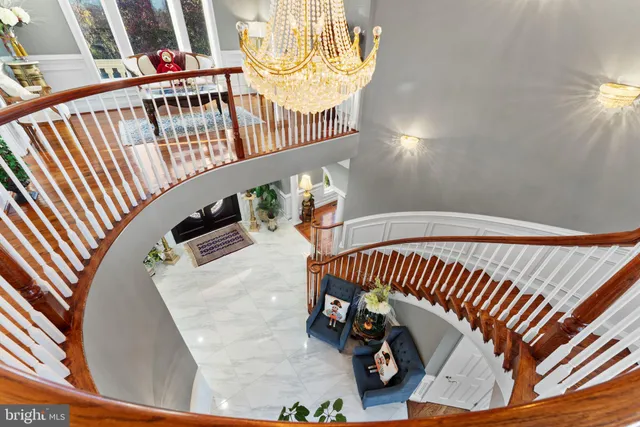 $2,695,000 | 627 Walker Road, Great Falls, VA 22066