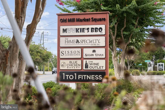 $2,695,000 | 627 Walker Road, Great Falls, VA 22066