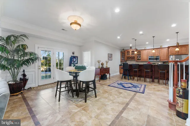 $2,695,000 | 627 Walker Road, Great Falls, VA 22066