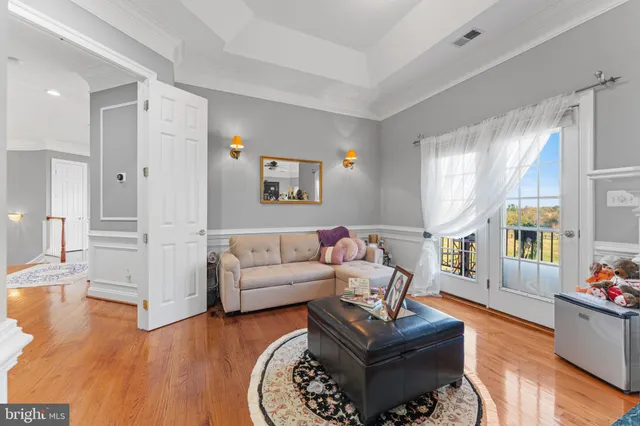 $2,695,000 | 627 Walker Road, Great Falls, VA 22066