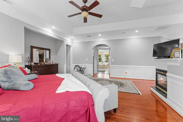 $2,695,000 | 627 Walker Road, Great Falls, VA 22066