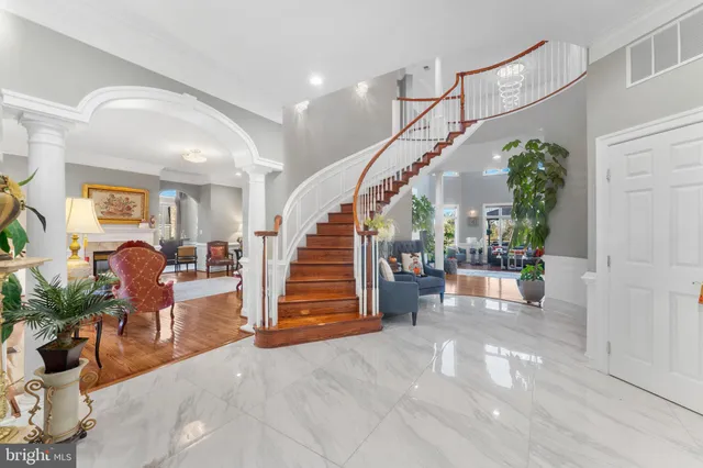 $2,695,000 | 627 Walker Road, Great Falls, VA 22066