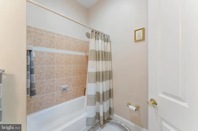 $2,695,000 | 627 Walker Road, Great Falls, VA 22066