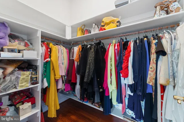 $2,695,000 | 627 Walker Road, Great Falls, VA 22066