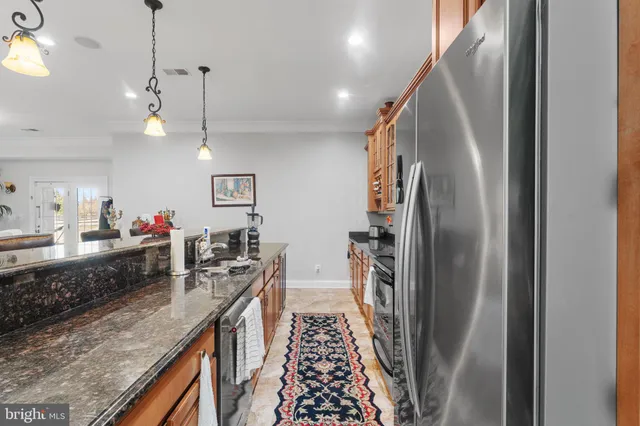 $2,695,000 | 627 Walker Road, Great Falls, VA 22066