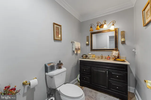 $2,695,000 | 627 Walker Road, Great Falls, VA 22066