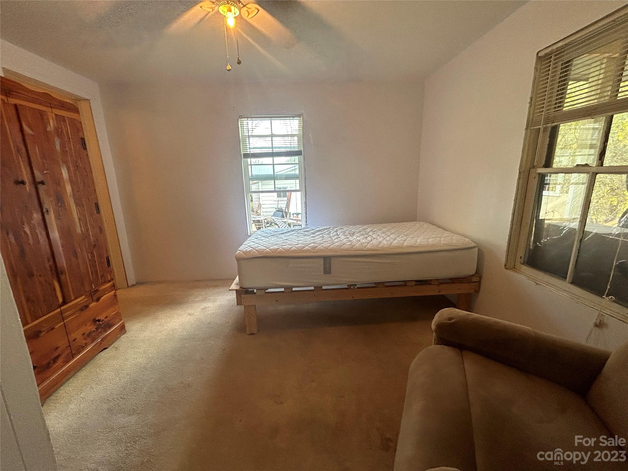 70 Hampton Road Brevard, NC 28712 - Photo 9 of 11 Gallery Image 9