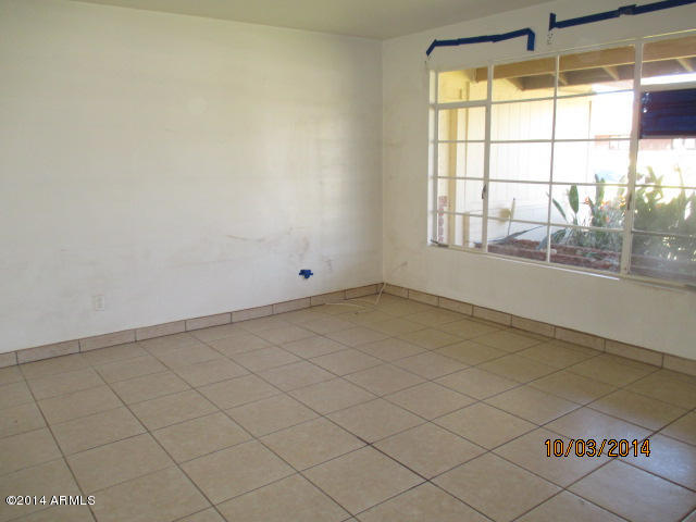 3709 West Lawrence Road Phoenix, AZ 85019 - Photo 3 of 16 IMG_1329