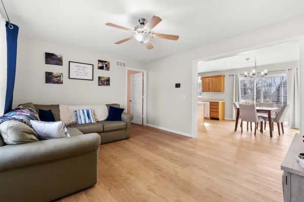 $225,000 | 1016 West Villas Drive, Vicksburg, MI 49097