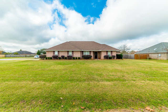 22175 Buck Road Robertsdale, AL 36567 - Photo 4 of 9