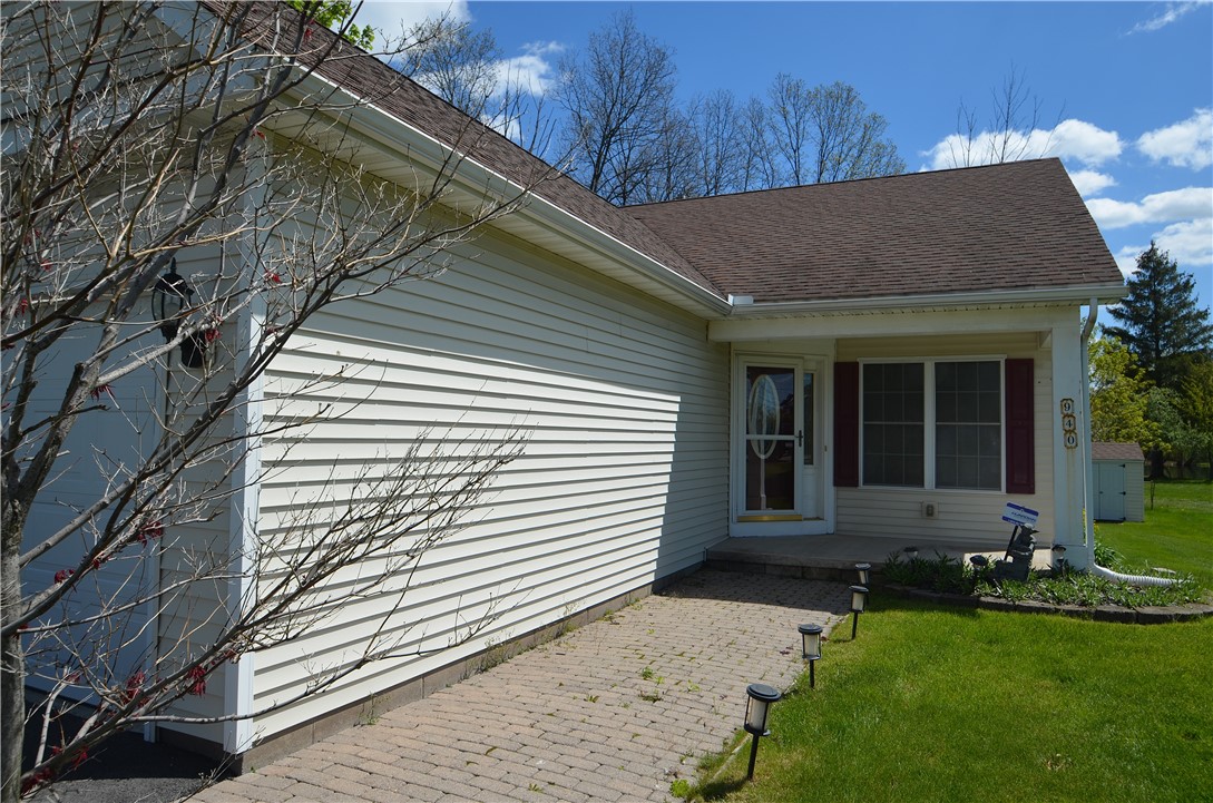 940 Elmgrove Road Gates, NY 14624 - Photo 2 of 18