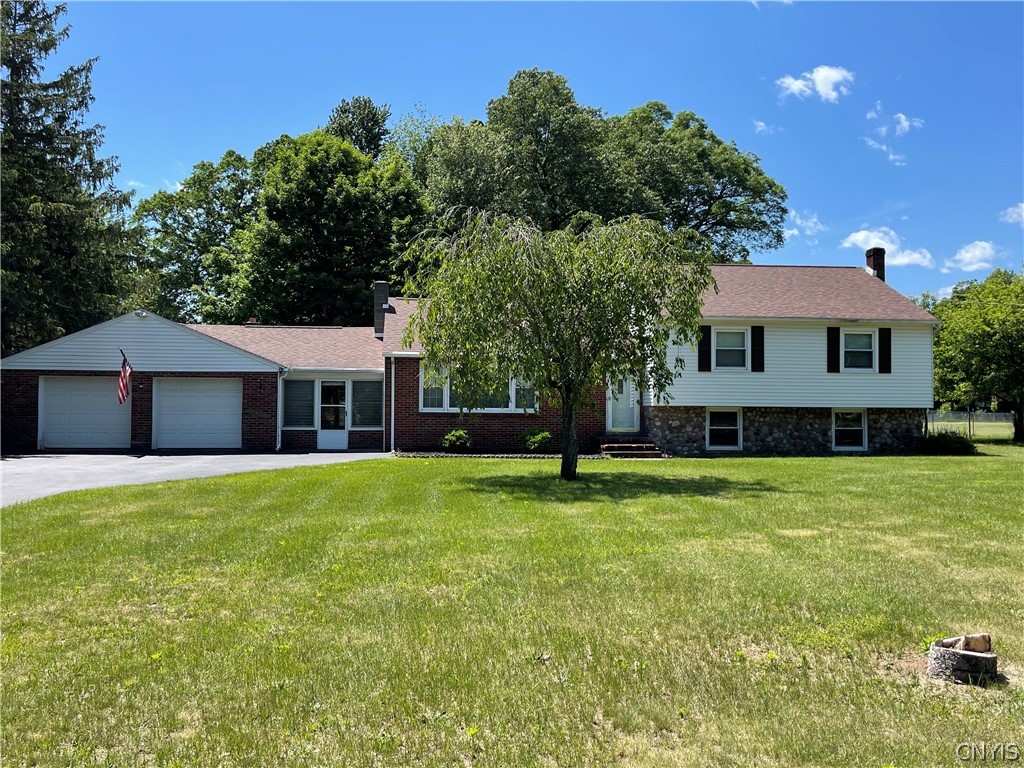 297 County Rte 10 Schroeppel, NY 13132 - Photo 1 of 1 Gallery Image 1
