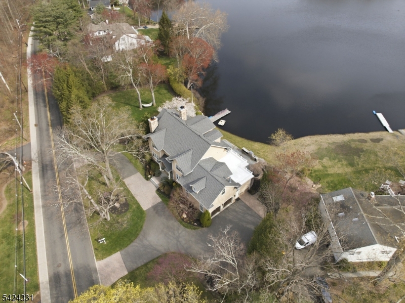 11 North Pocono Road Mountain Lakes, NJ 07046 - Photo 44 of 49