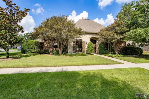 $690,000 | 17636 Heritage Estate Drive, St. George, LA 70810