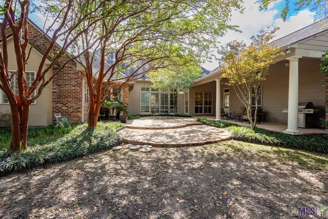 $699,900 | 17636 Heritage Estate Drive, St. George, LA 70810