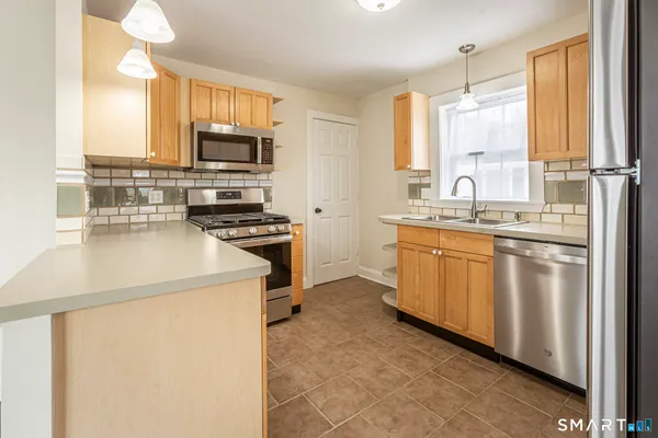 $3,100 | 15 Cowles Street, Milford, CT 06461