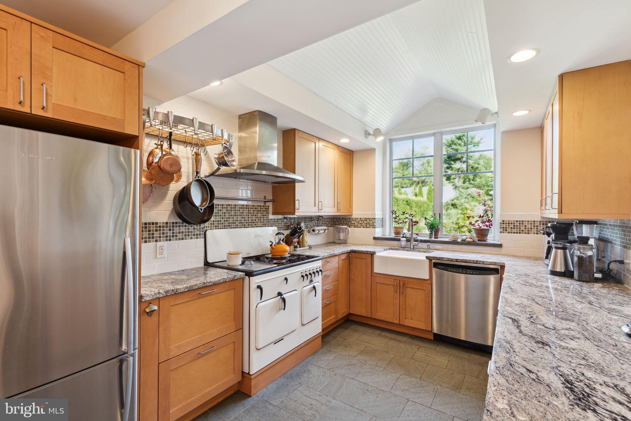 123 Erdenheim Road Glenside, PA 19038 - Photo 14 of 33 Gallery Image 14