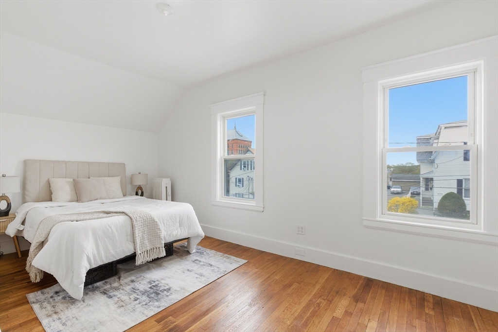 9 Robbins Street Waltham, MA 02453 - Photo 23 of 36