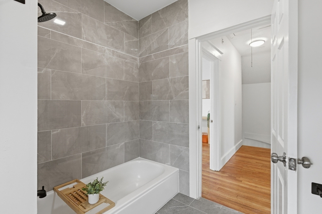 9 Robbins Street Waltham, MA 02453 - Photo 27 of 36