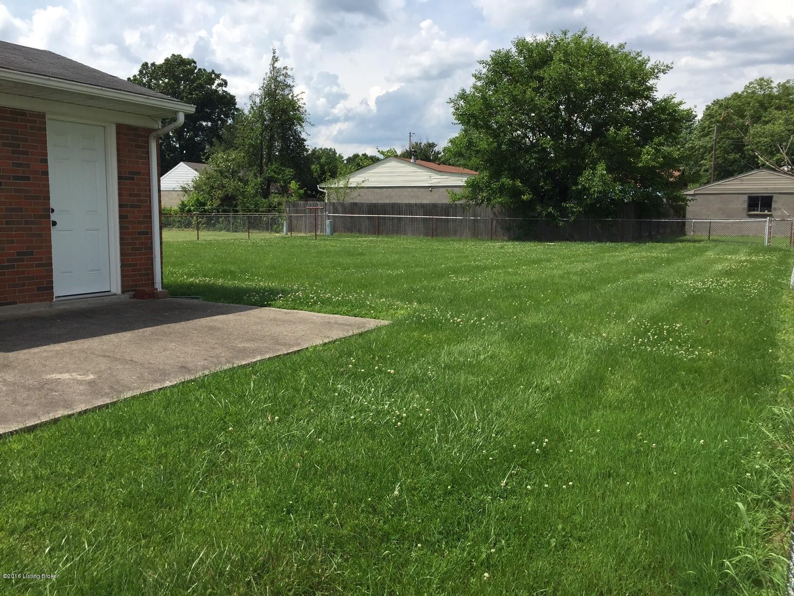 6811 Barfield Road Louisville, KY 40258 - Photo 18 of 25 6