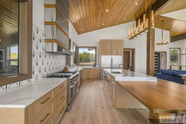 $1,795,000 | 10465 Bluebird Road, Rexburg, ID 83440