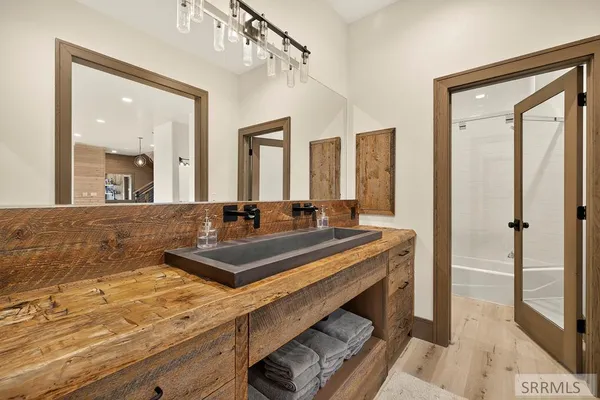 $1,795,000 | 10465 Bluebird Road, Rexburg, ID 83440