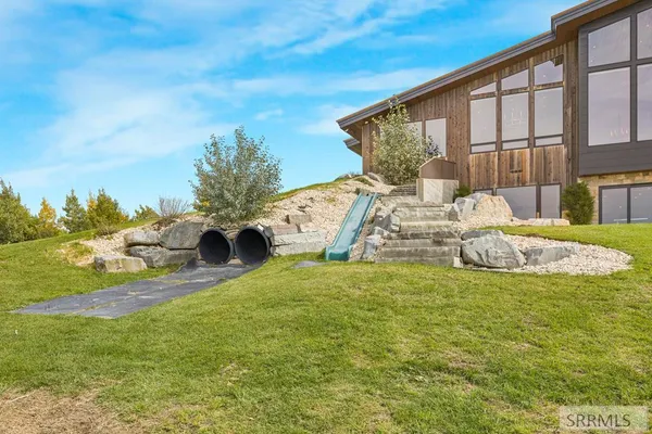 $1,795,000 | 10465 Bluebird Road, Rexburg, ID 83440