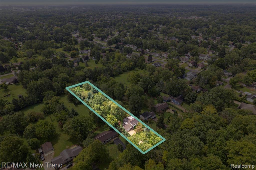 1347 Ruby Avenue Rochester Hills, MI 48309 - Photo 52 of 53