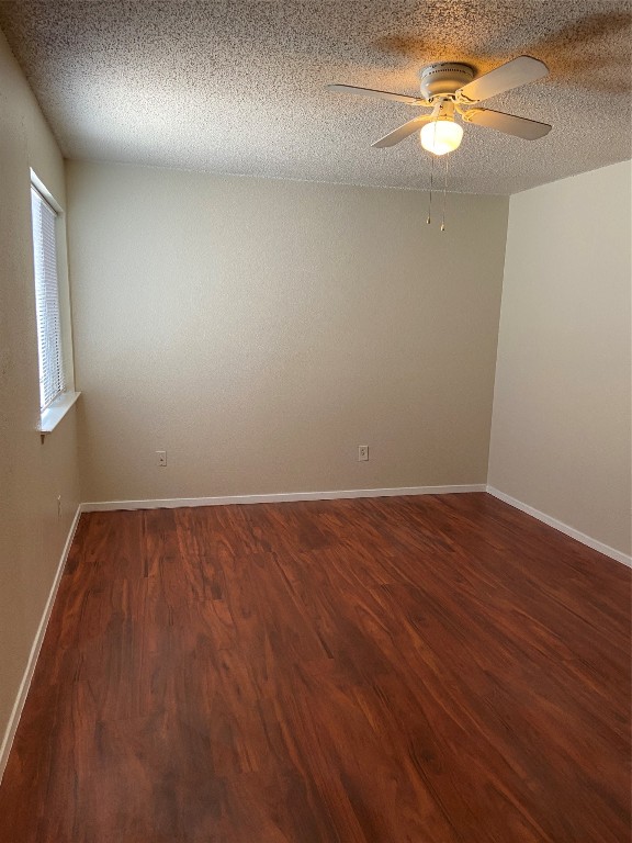 13037 Leader Street Houston, TX 77072 - Photo 25 of 32
