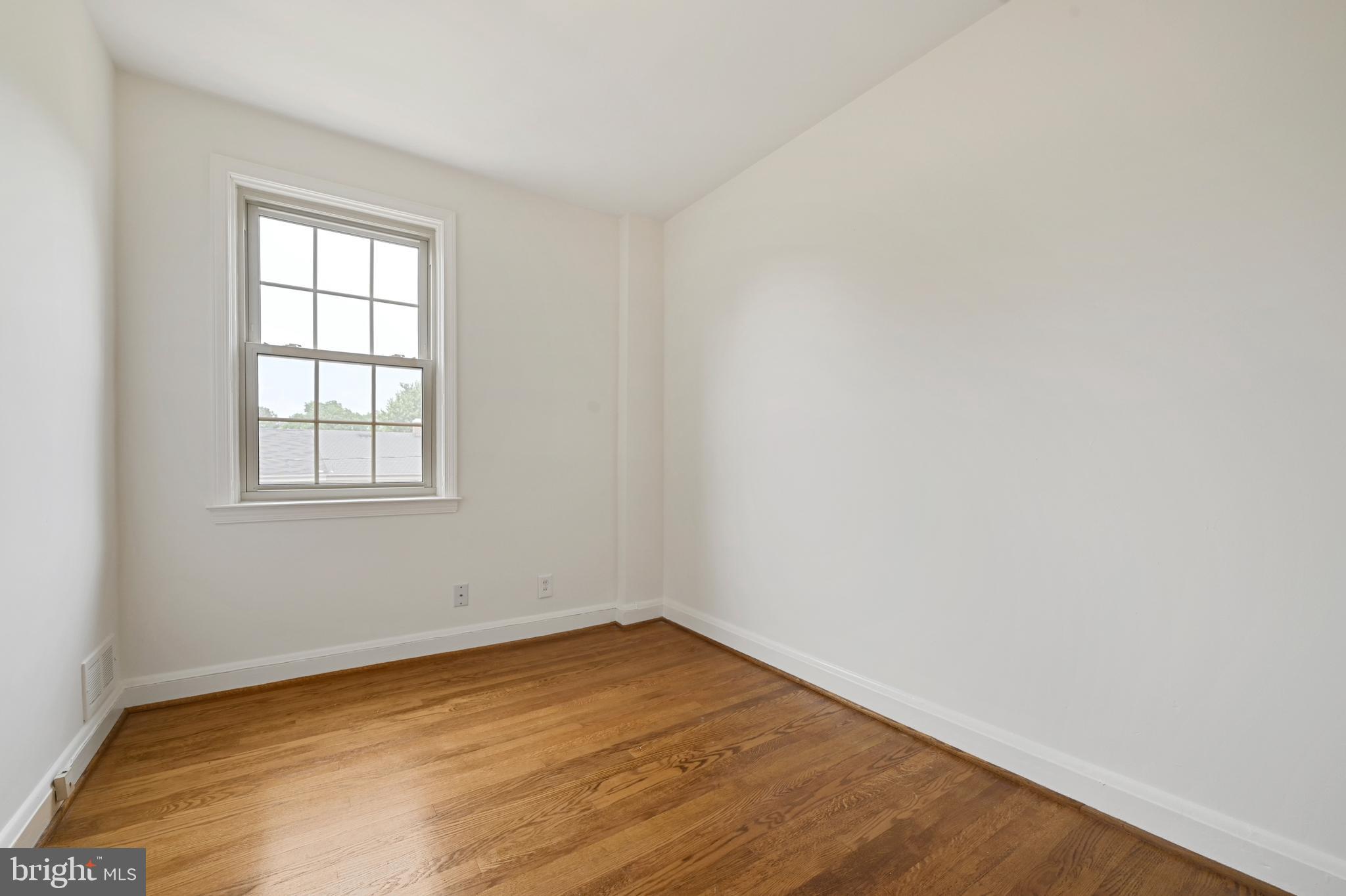 128 Brandon Road Baltimore, MD 21212 - Photo 17 of 26