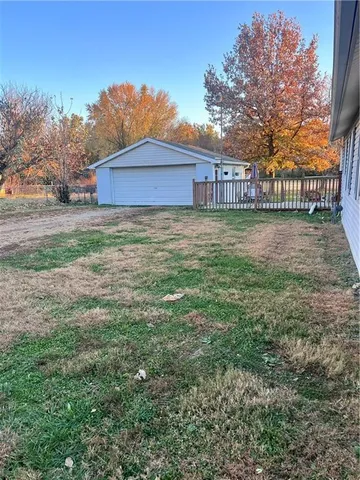 $145,000 | 2810 Commercial Street, St. Joseph, MO 64503