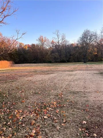 $145,000 | 2810 Commercial Street, St. Joseph, MO 64503