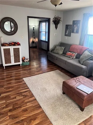 $145,000 | 2810 Commercial Street, St. Joseph, MO 64503