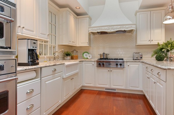 224 Salem End Road Framingham, MA 01702 - Photo 7 of 22 Gallery Image 7