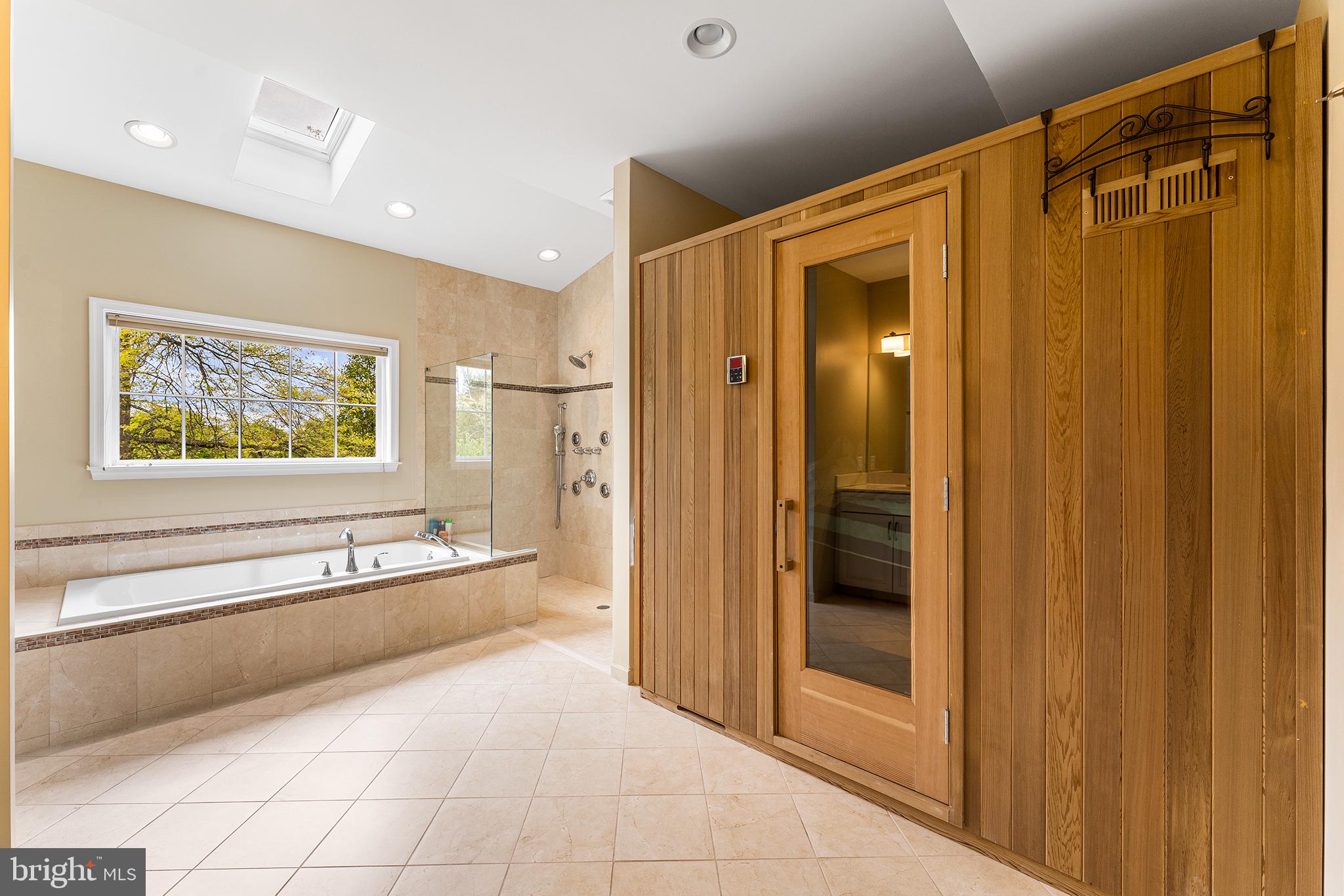33 Rutherford Court Royersford, PA 19468 - Photo 13 of 57 Gallery Image 13